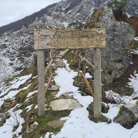 בית כפרי Rural El Sestil Dobres